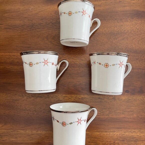 Mug Solitaire White Christmas by Lenox - 1, 2, 3 & 4 available - Picture 2 of 5